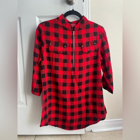 Tops - NWOT Red and Black Plaid Quarter Zip-Up Shirt